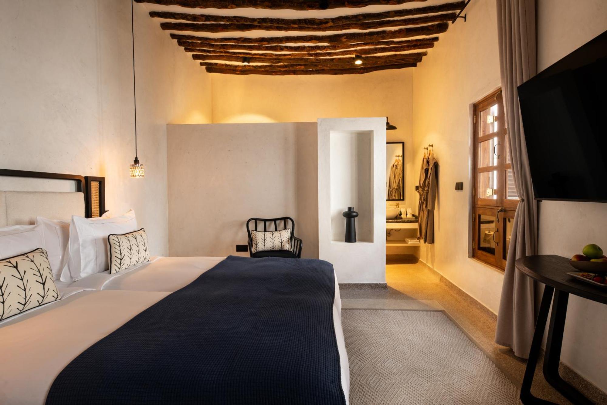 Hotell The Neela Boutique Stone Town 5*